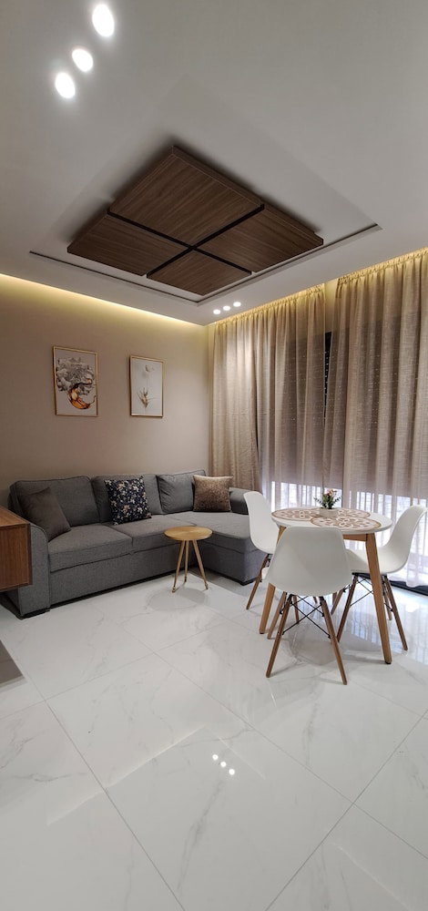 Hotel Chic Comfort Apartment - Rabat Center - Free Parking & Airc & Internet