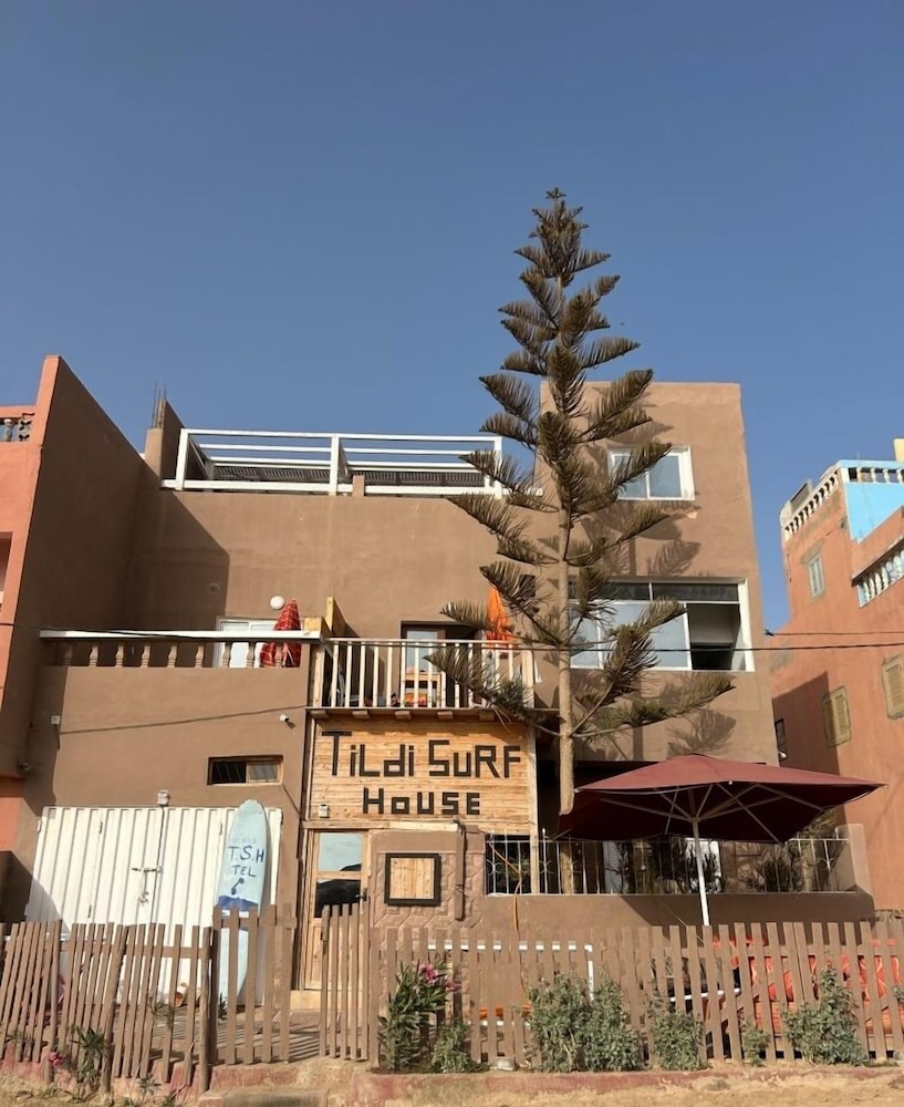 Hotel Tildi Surf House