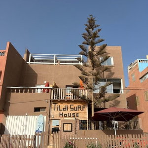 Hotel Tildi Surf House cazare Tamri