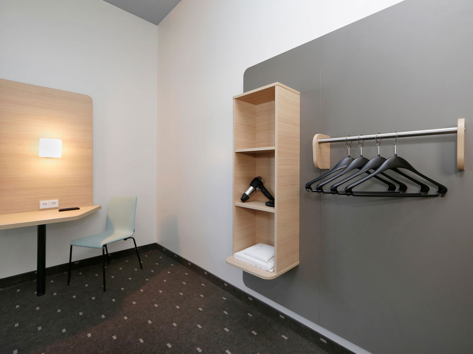 Hotel B&B Hotel Berlin-Airport