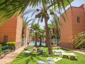 Hotel Riad Flouris In Marrakech cazare Marrakesh