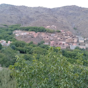 Hotel Tanssi House cazare Oukaimedene
