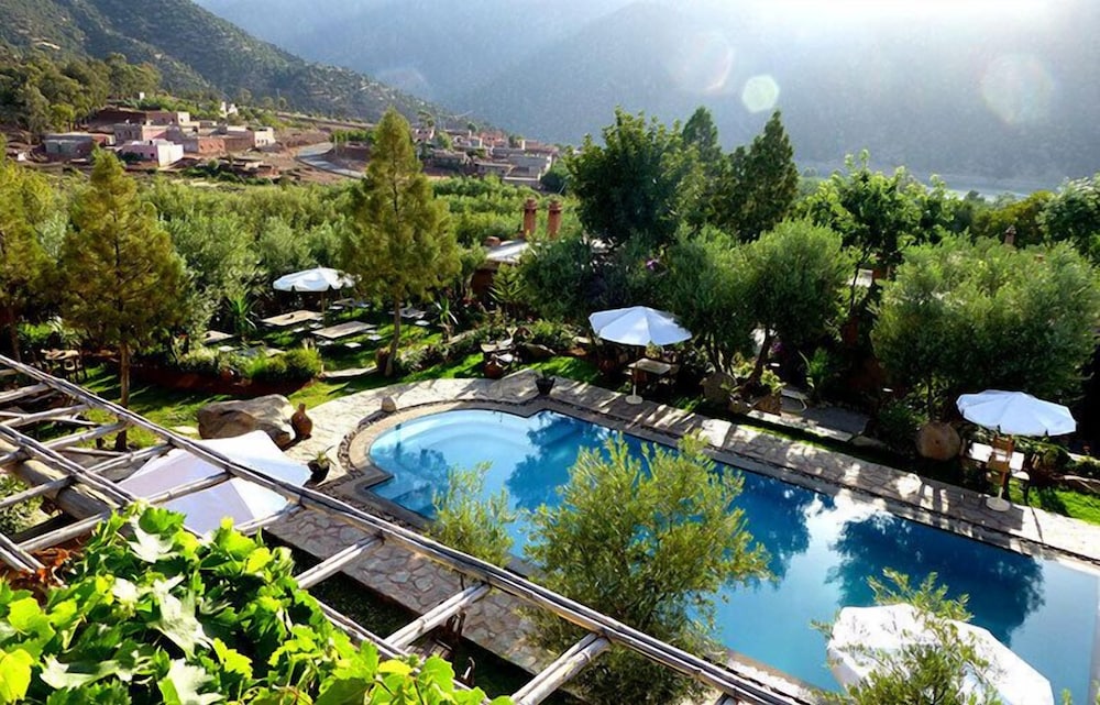 Hotel Chez Momo Ii