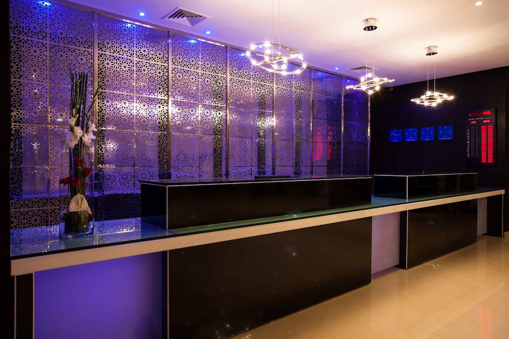 Hotel Sky Casa Airport