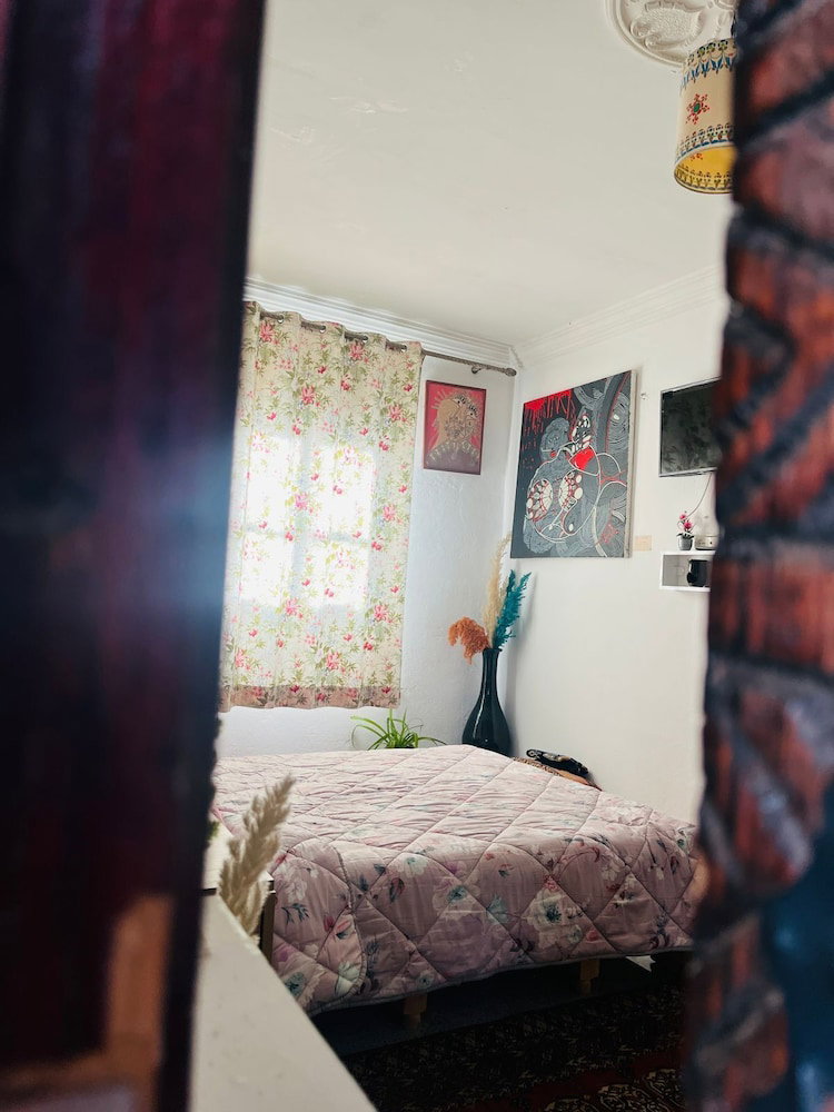 Hotel Yamna Home