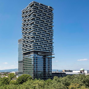 Hotel Meliá Frankfurt City cazare Frankfurt am Main