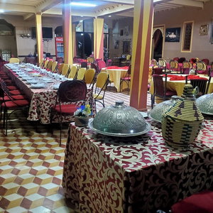 Hotel El Menzeh Foundation cazare Recani