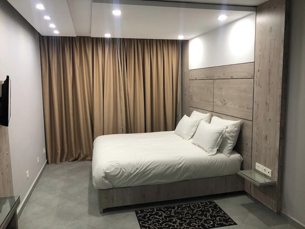 Hotel Ba Tours