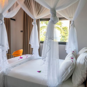 Hotel Ankomba Hotel cazare Hell-Ville