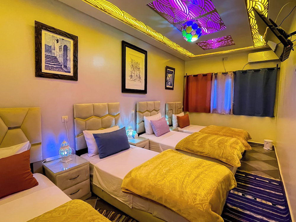 Hotel Bluemoon House