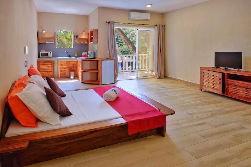 Hotel Hotel Residence Sarimanok
