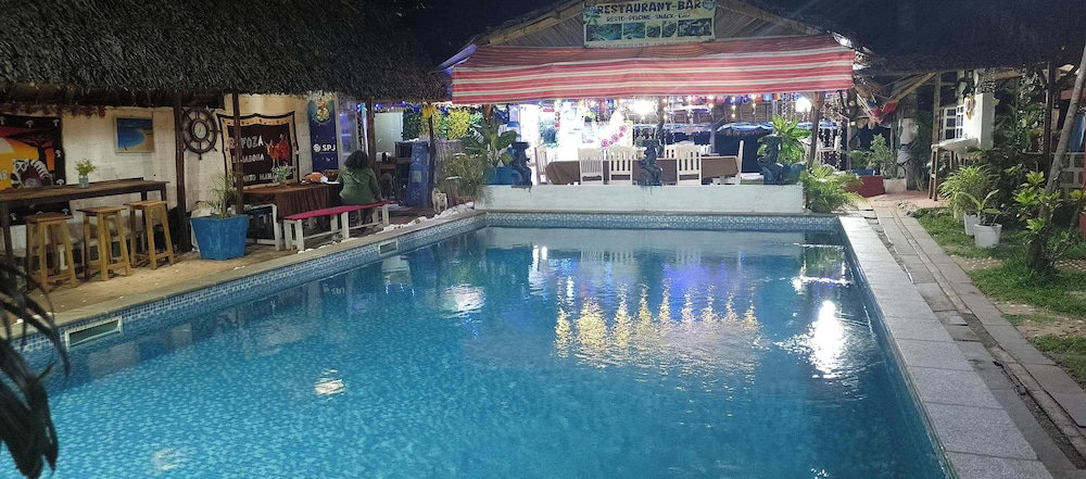 Hotel Piscine Bimoko
