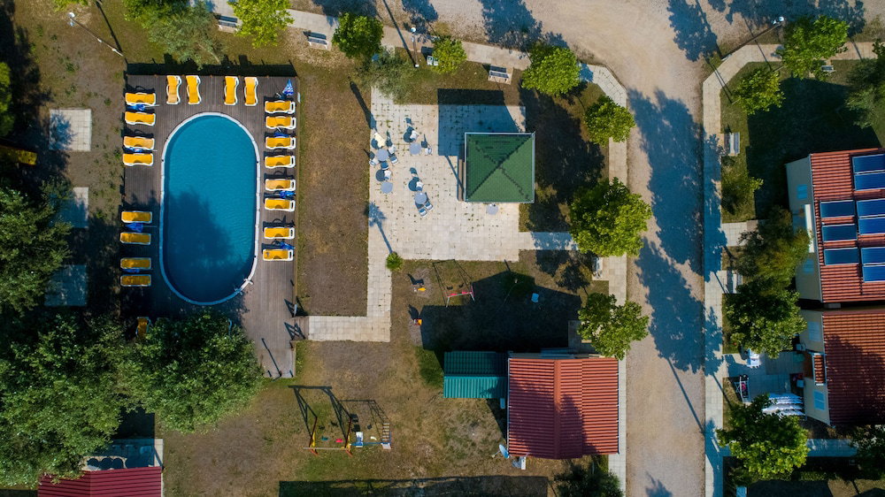 Hotel Mcm Camping