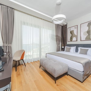 Hotel Hotel Kingstone Budva cazare Becici