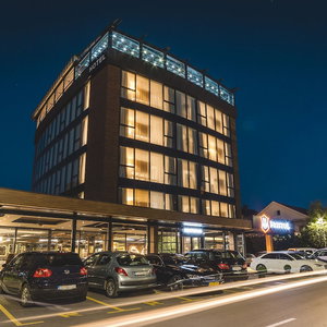Hotel Bristol Hotel cazare Podgorica