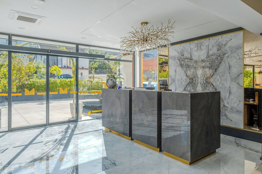 Hotel Montenegro Lodge