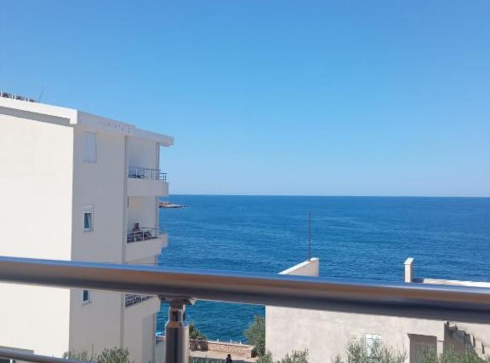 Hotel Apartments Lux Lukić Utjeha