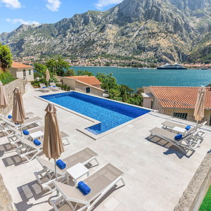 Hotel Apartments Doncic cazare Muo