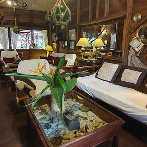 Hotel Ravoraha Ecolodge cazare Ambodifotatra
