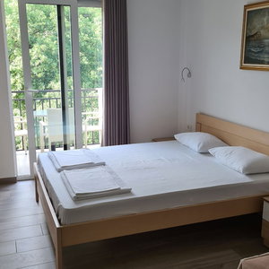 Hotel Villa Ponta cazare Petrovac na Moru