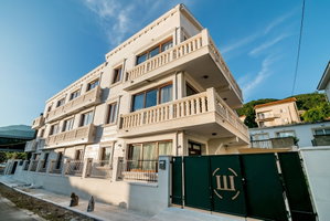 Hotel Hedera Residences cazare Denovici
