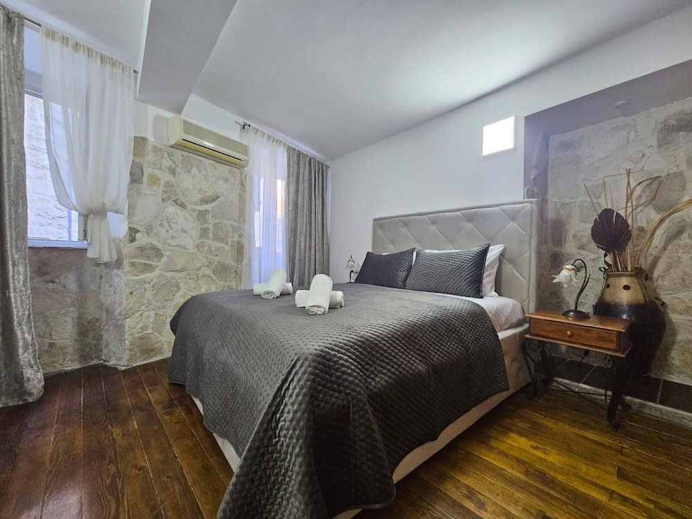 Hotel Kotor Casa Collection