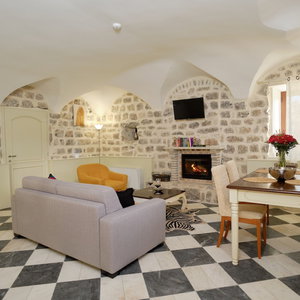 Hotel Zebra cazare Tivat