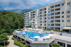 Hotel Status M Apartments 176 cazare Becici