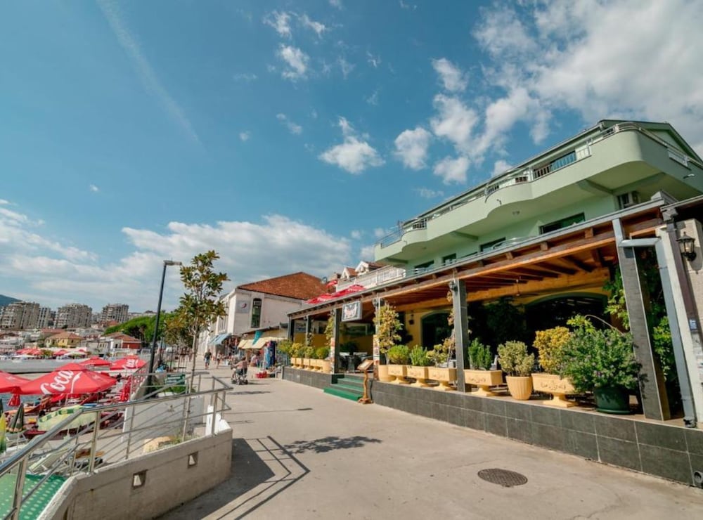 Hotel Amor Residence
