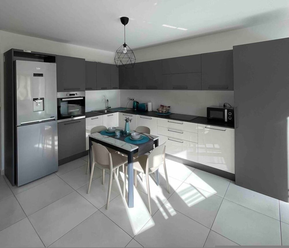 Zen Apt In The Heart Of Malta
