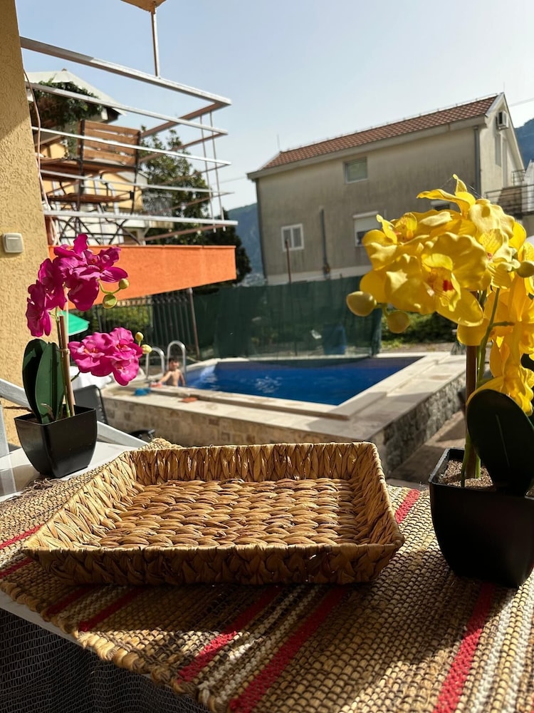 Hotel Themis Apart Hotel