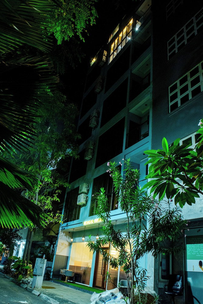 Hotel Reagal Garden