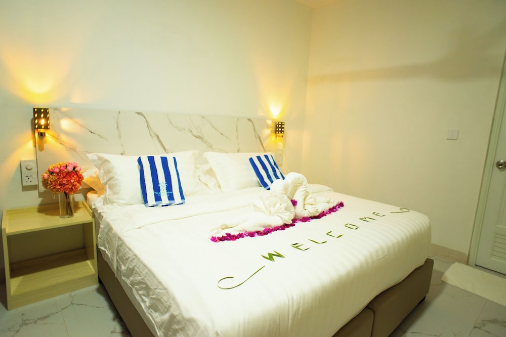 Hotel Paradise Palms