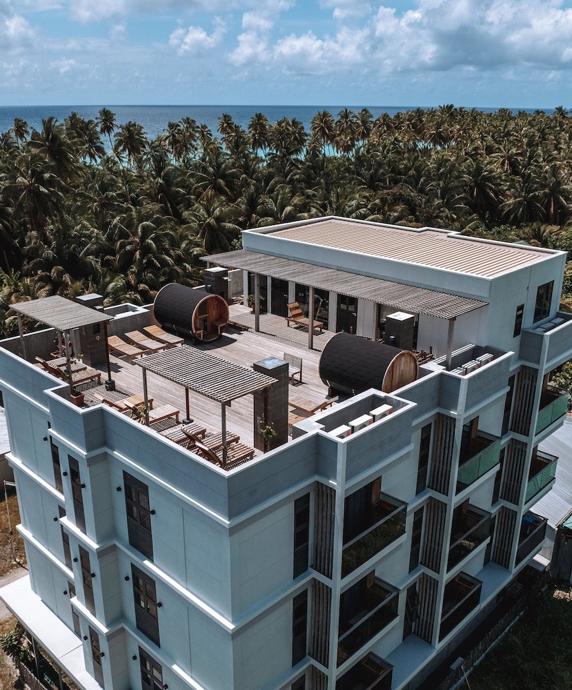 Hotel Ataraxis Grand And Spa