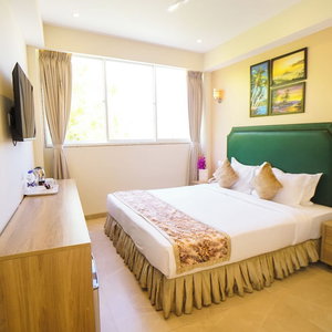 Hotel Hotel Flora cazare Male