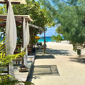 Hotel Noah Private Beach House cazare Lankanfushi
