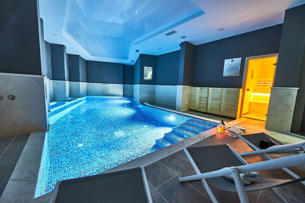 Hotel Perla Residence Hotel & Spa