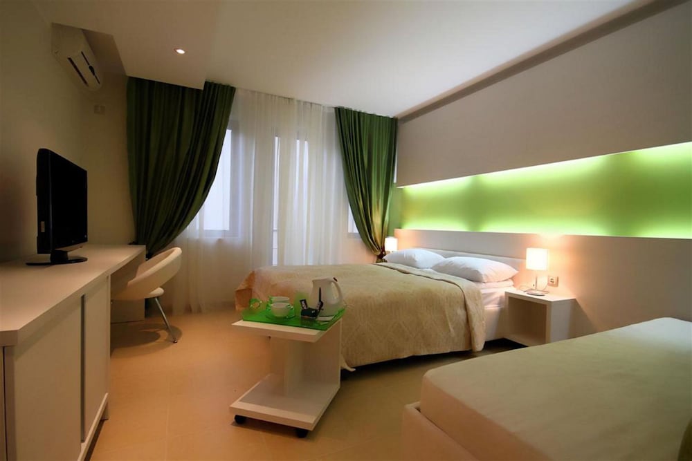 Hotel Domador Rooms & Apartments