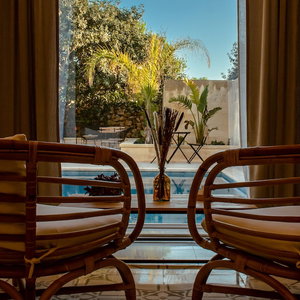 Hotel The Carob Tree B&B cazare Victoria