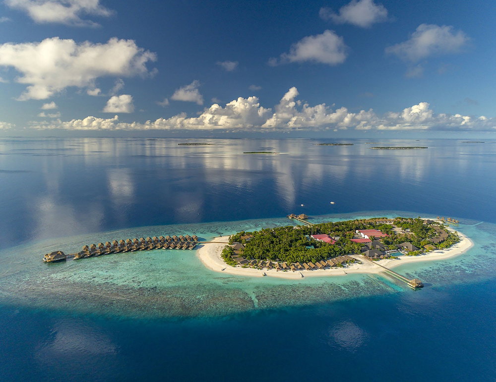 Hotel Kudafushi Resort And Spa
