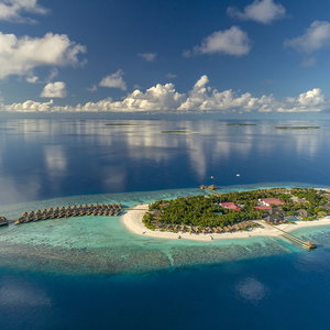 Hotel Kudafushi Resort And Spa cazare Meedhupparu