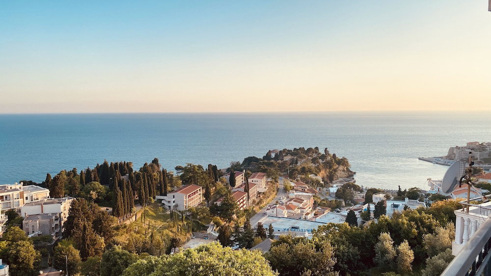 Hotel Adriatic
