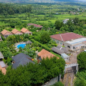 Hotel Mahafaly Hotel & Resort cazare Antsirabe Afovoany