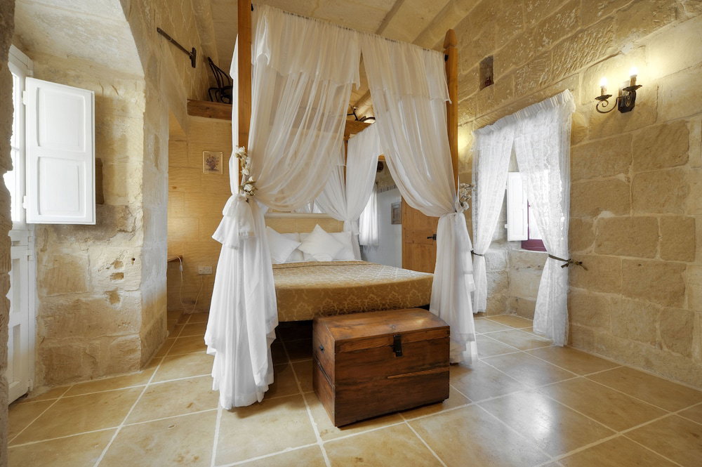 Hotel Tal-Barun Farmhouse