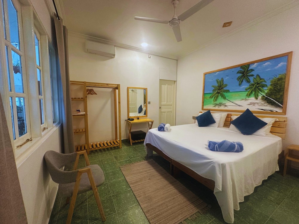 Hotel Bahaaru Villa Surf And Stay