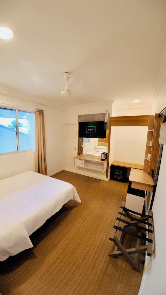 Hotel Velaaolhu - Turtle Hive Thulusdhoo