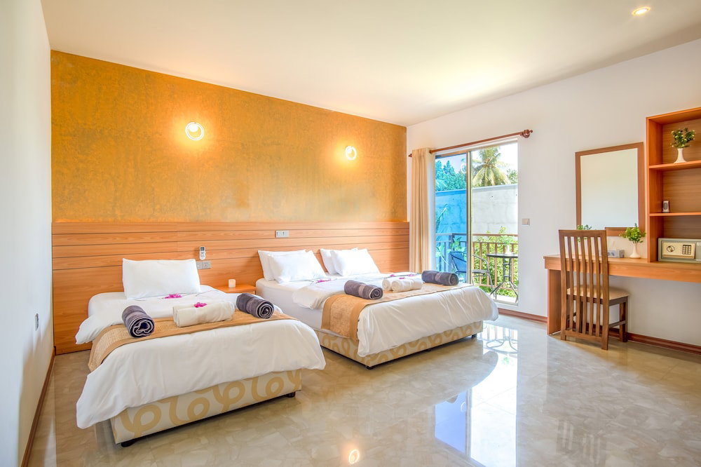 Hotel Nala Veli Beach & Spa