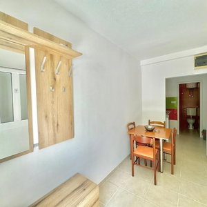 Hotel For-A Apartmani cazare Becici