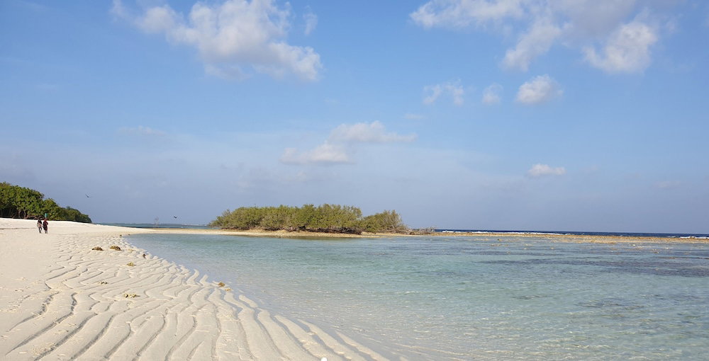Hotel Dhigurah Tourist Hotel
