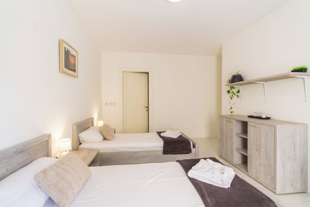 Swieqistay Room2 Private Bath - Paceville